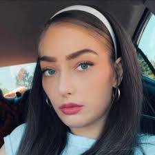 Ashley Chestang's Instagram, Twitter & Facebook