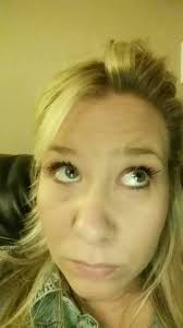 What is the difference between messed and straight fibers in taxidermy?