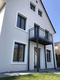 5 gehminuten zur elbe und zum zentrum von nienstedten mit vielen einkaufsmöglichkeiten, in wenigen autominuten ist die a7 zu erre. Haus Zu Vermieten Mohlmannweg 1 22587 Hamburg Blankenese Mapio Net
