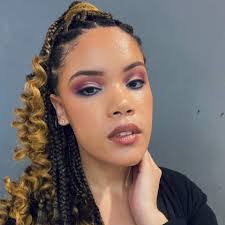 Jayme Leigh's Instagram, Twitter & Facebook