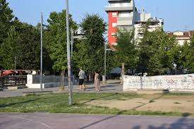 Σε συνολικό αριθμό 14 rapid tests, προέκυψαν 3. Larisa Kai H Plateia Akoma Krataei Fwtoreportaz Thenewspaper Gr