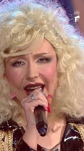 Jolene Oliver's Instagram, Twitter & Facebook