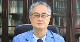 학교법인 새빛학원 제6대 오성계 이사장 취임 학교법인 새빛학원 제6대 오성계 이사장 취임 기념 간담회가 2일 안산대학교(총장 안규철)  본관 비전룸에서 진행되었다. 코로나19로 인한 사회적 거리두기의 실천으로 법인 임원 및 안산대학교 교무위원만 참여한 가운데