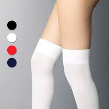Chaussettes hautes pour homme au meilleur prix. Vente En Ligne De Chaussettes Femme Et Homme Fantaisie
