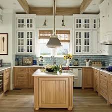 With The Beginning Of 2018 We Can Predict Some New Kitchen Trends Residence Creates Existing You A Few Of T Beach House Kitchens Home Kitchens Kitchen Trends