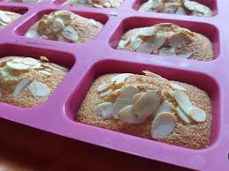 Financier Minute Pour Utiliser Des Blancs D Oeuf Recette Blanc D Oeuf Gateaux Et Desserts Recette Gateau Leger