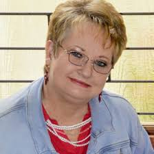 Bernina 7 series not picking up bobbin thread?