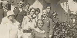 Heinrich mann has 166 books on goodreads with 16285 ratings. Ausstellung Zu Klaus Und Heinrich Mann Fur Verlustig Erklart Taz De