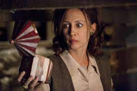 Una Caja De Musica Que Esconde Secretos Expedientewarren Theconjuring Verafarmiga Lorrainewarren Jameswan The Conjuring Vera Farmiga Newest Horror Movies
