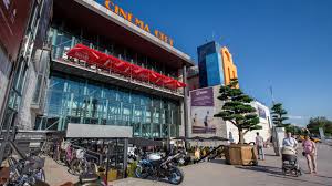 Extinderea iulius mall timisoara poate primi vizitatori din 12 noiembrie. Ziua Copilului SÄrbÄtoritÄ La Iulius Mall Timisoara Stiri Non Stop Pentru Timisorenii De Pretutindeni