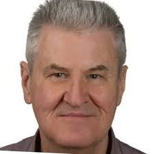 Amanda Devos's Instagram, Twitter & Facebook