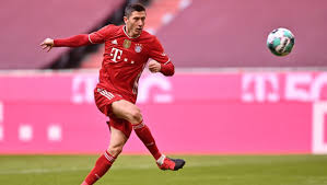 Debiutancki gol ludovika obraniaka w werderze! Bundesliga Bayern Monachium Pokonal Vfb Stuttgart Robert Lewandowski Zdobyl Hat Tricka Sport Tvp Pl