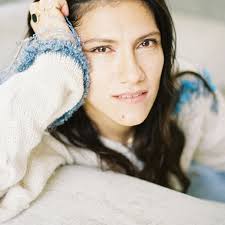 √ Elisa, fine della pausa: ecco il singolo "Dillo solo al buio"