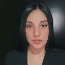 Roxana Cornejo's Instagram, Twitter & Facebook