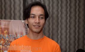 Search results for jefri nichol. Penebusan Dosa Jefri Nichol Atas Jebloknya Penonton Something In Between Tabloidbintang Com