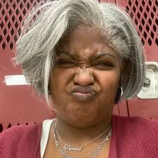 Denise Mayes (@demayesingteach)