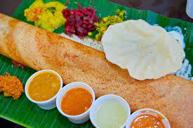 Diwali atau deepavali merupakan salah satu hari raya terbesar umat hindu di india yang dirayakan pada bulan aswayuja menurut kelender caka. Makanan Yang Harus Ada Semasa Deepavali Jom Check It Out Manis Madu