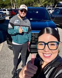 Robert Graumann's Instagram, Twitter & Facebook