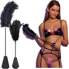 Ostrich Feather Tickler 2 Piece Set | Adult Sex Toys Whip And Riding Crop  Slapper | Bondageromance Kit For Couples : Amazon.ca: Health & Personal Care