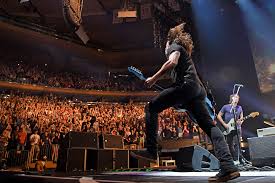 How many seats in madison square garden for concerts. Concert Review Foo Fighters Reopen Madison Square Garden