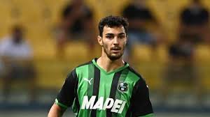 Kaan ayhan 1 1 date of birth/age: Serie A Three Turkish Giants Observing Kaan Ayhan