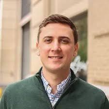 Veronica Clarke (@ViciMClarke)