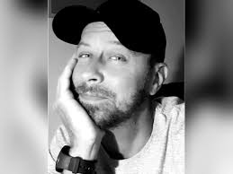 Jay Richard Mayhue's Memorial Website