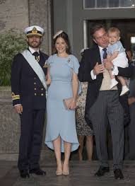 Das schwedische königshaus hat ein neues, royales mitglied: Le Prince Carl Philip Et La Princesse Sofia Ainsi Que Chris O Neill Mari De Madeleine Et Son Fils Le Prince Nicolas Au Bapteme Du Prince Oscar De Suede A Stoc Puretrend