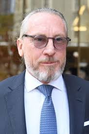 Sidney Cutler's Instagram, Twitter & Facebook