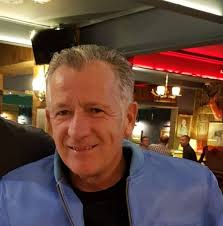 Has anyone stayed at Halley Apartments? How far is it from the main bars?