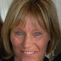 Katherine Diggins's Instagram, Twitter & Facebook