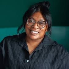 a d e l e ♡ (@__mooretolove)