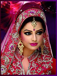 Guinot crown salon 2016, 2017 & 2018 Beauty Salon Parlour Flex Design Graphic Design Indiefolio