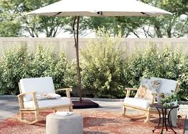 Photo by helen green design. 20 Easy Backyard Ideas To Prep Your Space For Summer Purewow