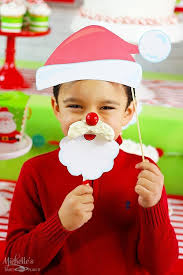 How to Plan a Christmas Party for Kids plus EASY Santa Cookies