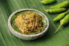Bagi pecinta maskan padang pasti sudah tidak asing lagi mendengar menu yang satu ini. Sambal Ijo Seray Sambal Che Mah Sambal Ijo Sambal Penyet Halal Street Uk Recently A Good Friend Of Mine Asked Me If I Knew Of A Green Sambal Recipe