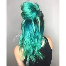 Love This Neon Pastel Green Hair Color Mixed With A Bit Of Blue Hair Color By Sadie Gray Ig Hotonbeauty Pastel Green Hair Hair Styles Green Hair Colors