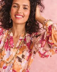 Gail Feeney's Instagram, Twitter & Facebook