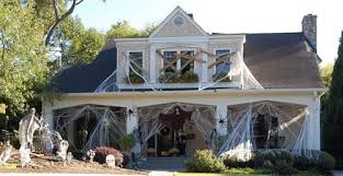 Halloween porch decorating is fun when you can make a few of your halloween decorations yourself. Creepy Funny Spooky Weird Outdoor Halloween Decorations