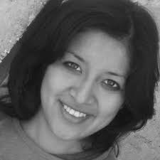 se multiplican con magnánima ilusión alusiones que entonan el anhelo del  ser… en el aire, en el ambiente