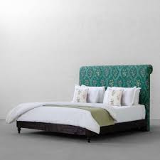 زنده کارزار خیابانی و مجازی نامزدها در آخرین ساعات تبلیغات. Paris Bed Collection