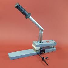 Maybe you would like to learn more about one of these? Fustellatrice Furcht Hu It