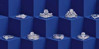 Crafted at the heart of place vendôme, its jewellery and watchmaking collections, such as bee my love, liens and josephine reflect exceptional skills and pay tribute to the parisian style. Luxury Jewellery Chaumet Luxury Jeweller In Paris