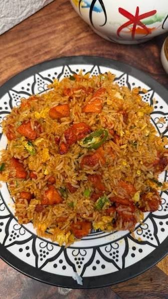 চিকেন ফ্রাইড রাইস (১:২)