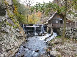 Premierul orban, in vizita de lucru la podul de la braila: Video Turism In Banat In Pandemie 10 Locuri Pe Care Trebuie SÄƒ Le VedeÈ›i In AceastÄƒ PrimÄƒvarÄƒ Tion