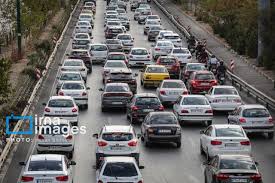 بار ترافیکی سنگین در بزرگراه‌های پایتخت/ جریمه ۲۰۰ هزارتومانی برای خاطیان زوج و فرد