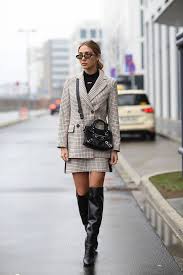 The Bag It Girls Carried 10 Years Ago Is In High Demand Again Street Style Bags Fashion Balenciaga Mini City