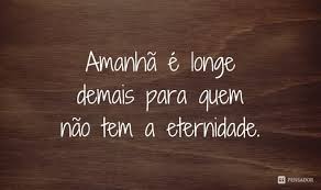 70 Pequenas Frases Para Tatuagem Que Todo Mundo Vai Querer Fazer Pequenas Frases Frases Tatuagens Frases Pequenas