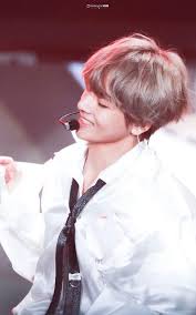 The Era Of Love Yourself Soon After It S 10 Photos Come The V Bts With Hair Long Haired Army S Amino Discover more posts about taehyung dna era. v bts with hair long haired