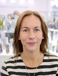 Dawn Broomfield's Instagram, Twitter & Facebook